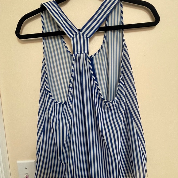 Blue and white dressy tank - Picture 3 of 5